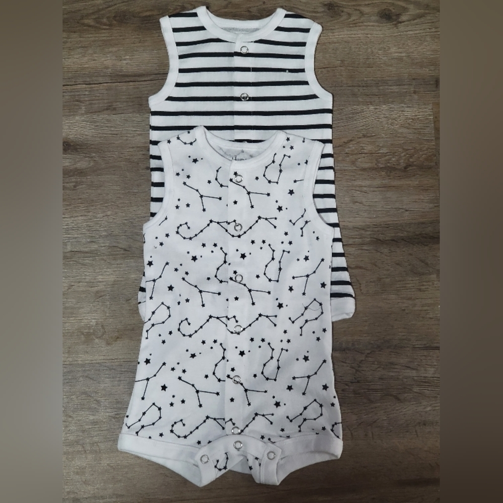 6-12 months Hanes Girls assorted onsie and (2)pant sets  #9